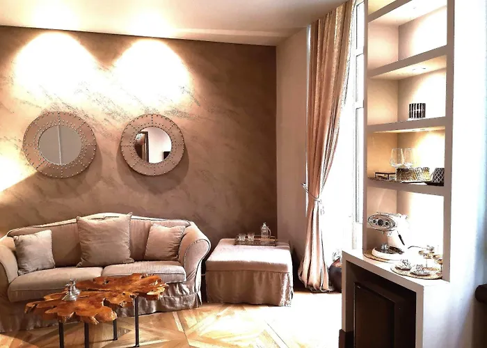 Forvm Experience Konukevi Trieste